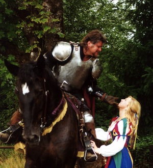 EXT_ShrewsburyRenFaire_David Becker_300